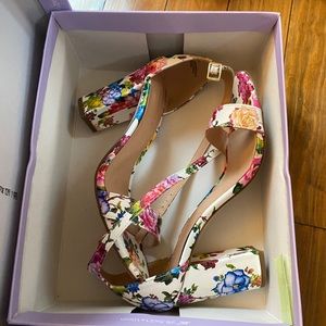 Madden Girl Spring time heels